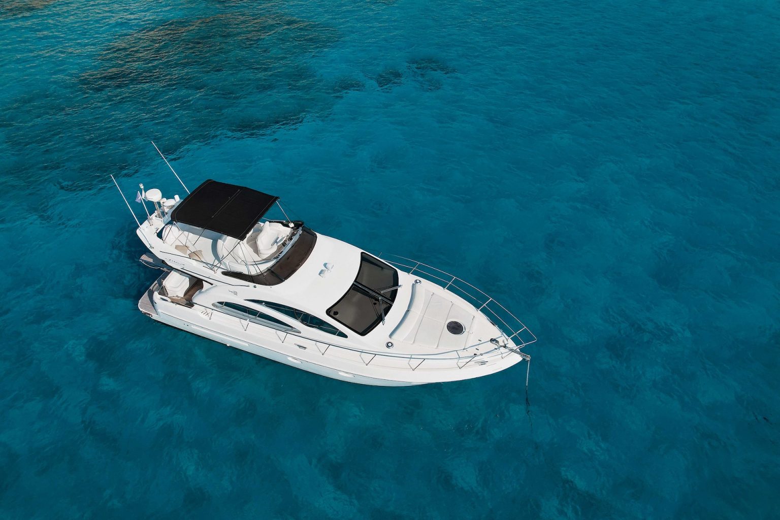 Ferretti 592 Interior